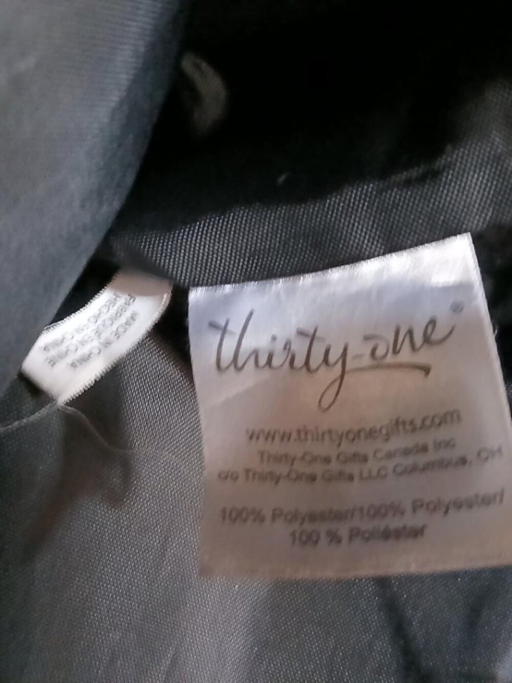 ThirtyOne black tote with detachable strap - Picture 6 of 8